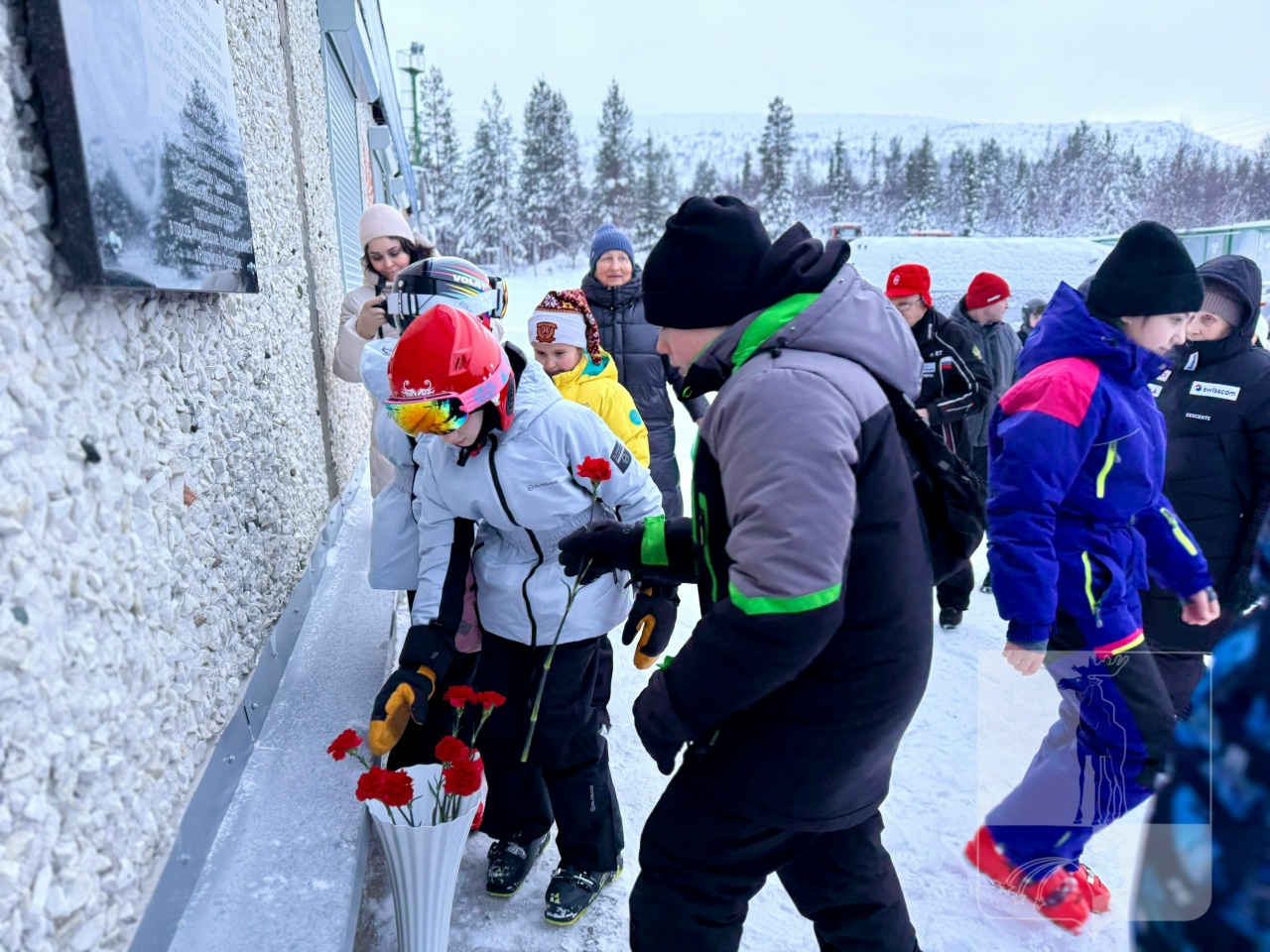 Тренер, директор, легенда: в Мончегорске открыли доску памяти Виктору Алексеевичу Леонтьеву
