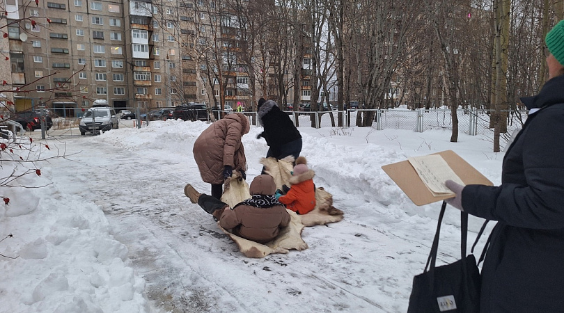Фото девушки в душе без лица